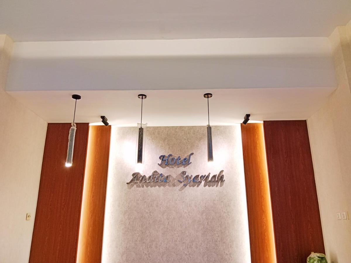 Andita Syariah Hotel Surabaya Kültér fotó