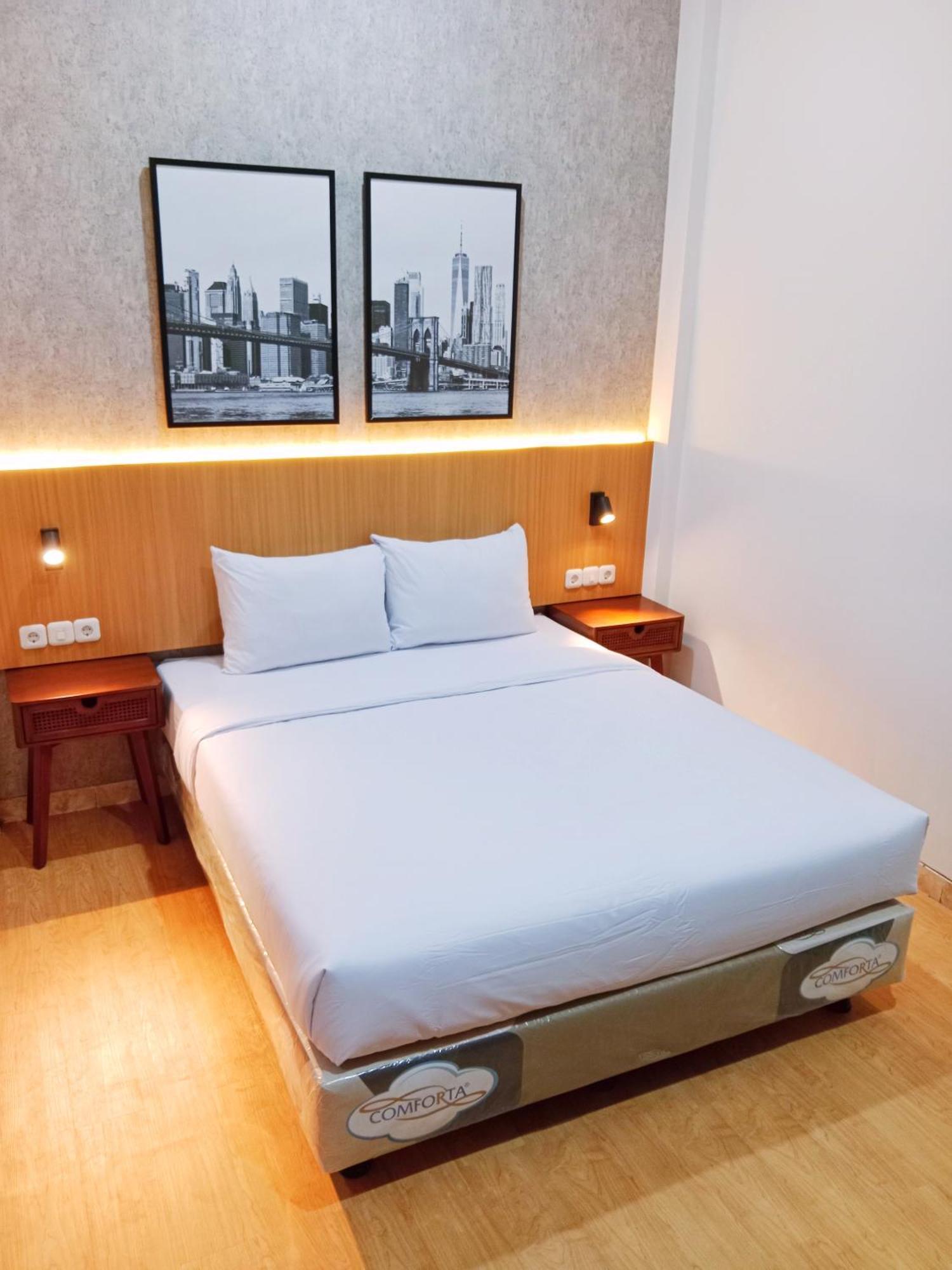 Andita Syariah Hotel Surabaya Kültér fotó