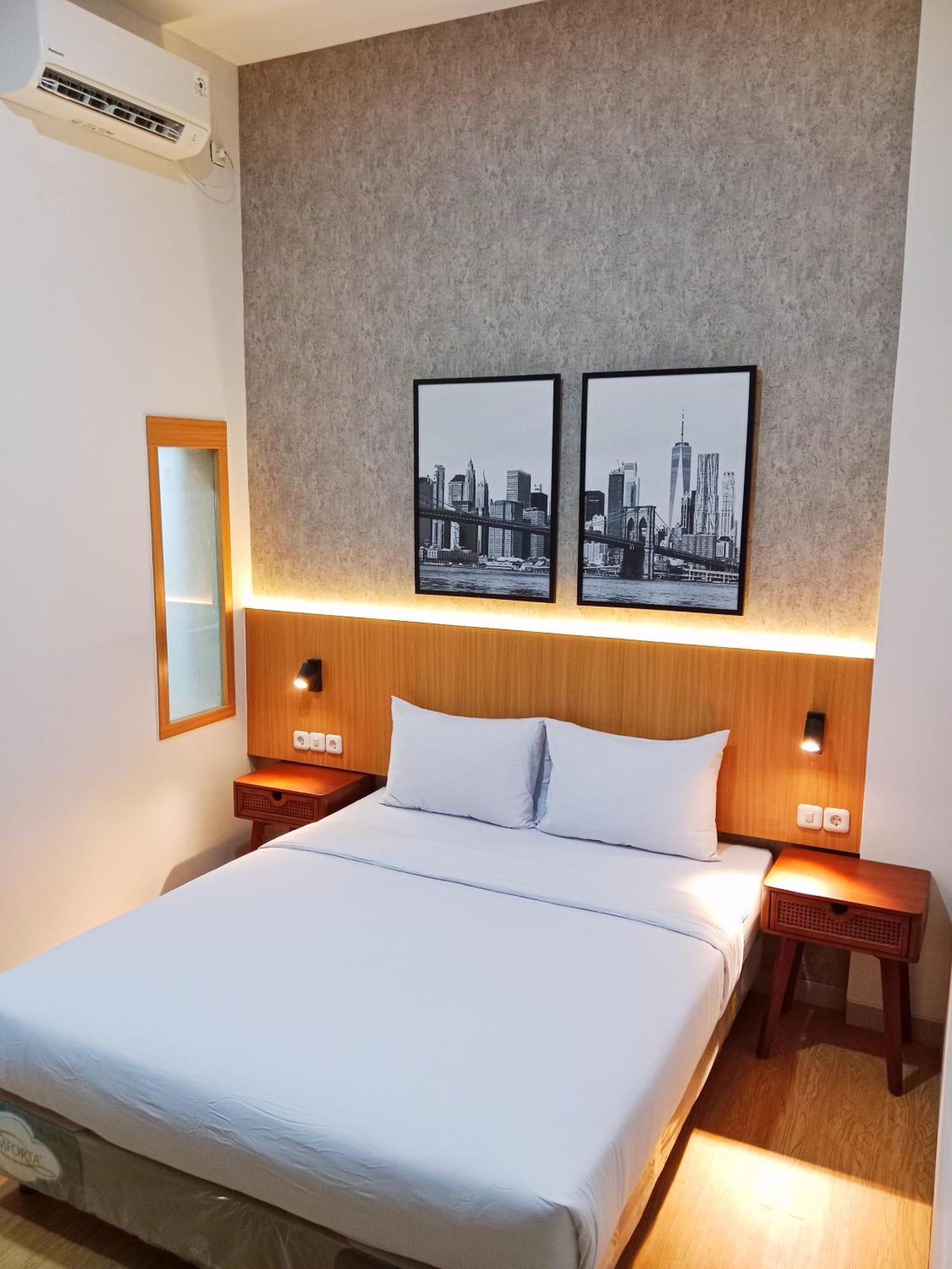 Andita Syariah Hotel Surabaya Kültér fotó
