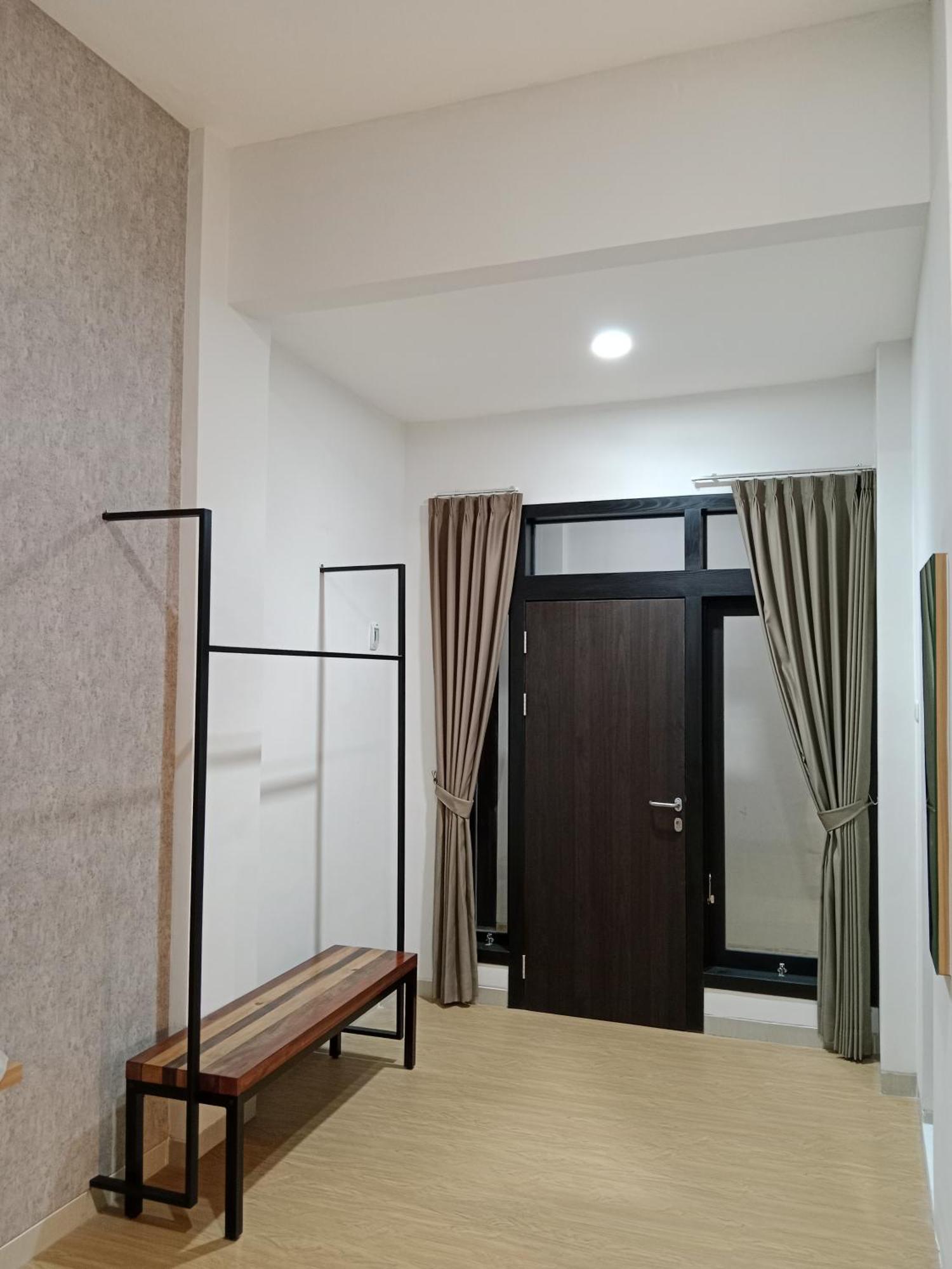 Andita Syariah Hotel Surabaya Kültér fotó
