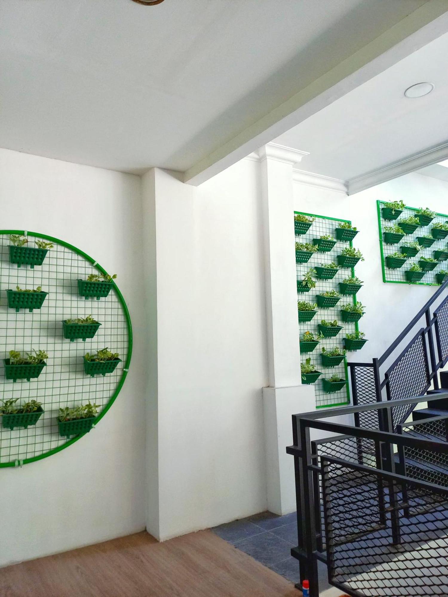 Andita Syariah Hotel Surabaya Kültér fotó